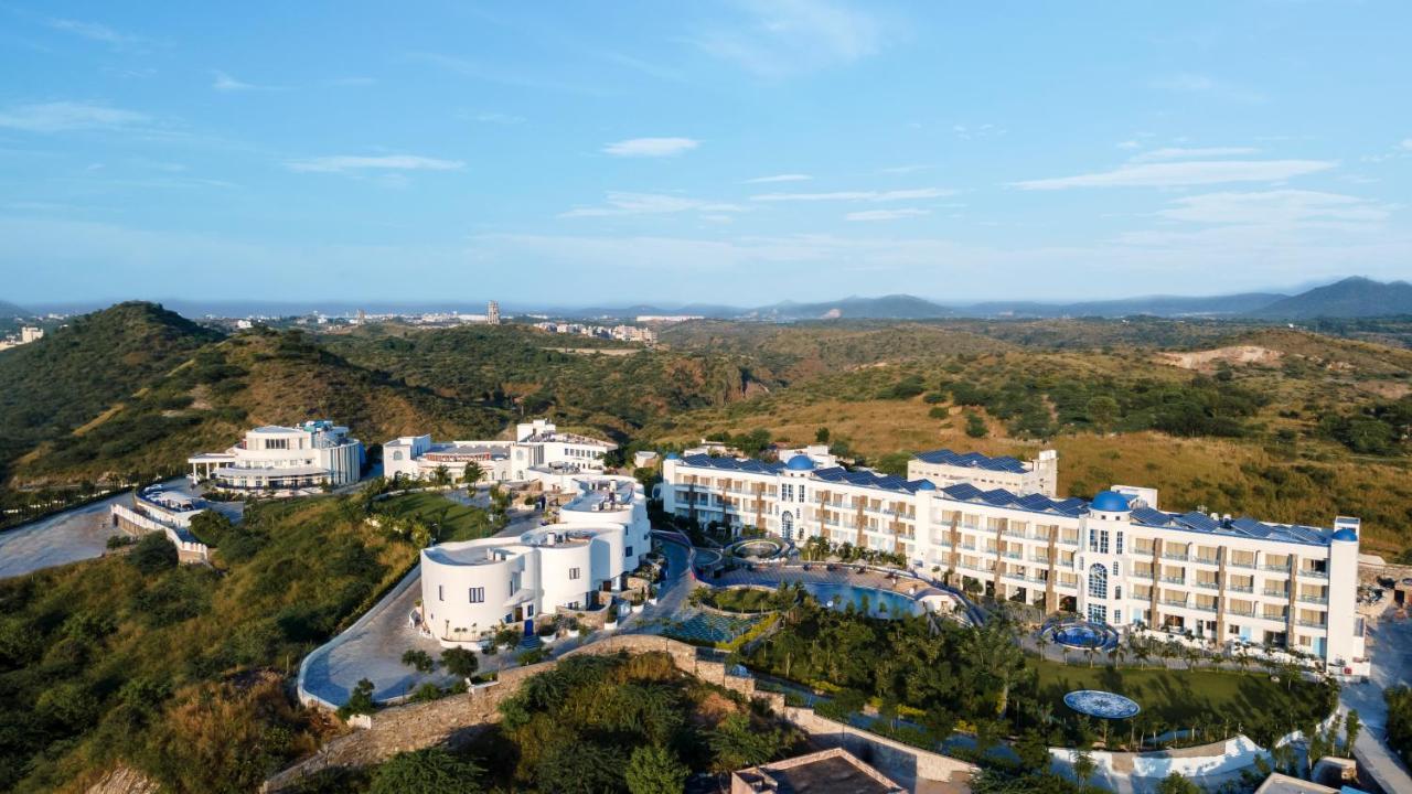 Ramee Royal Resort & Spa - Udaipur Exterior foto